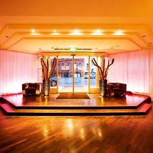 **** Hotel Bristol - Frankfurt - Station Deutschland